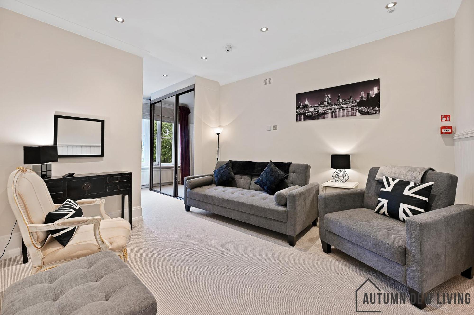 Apartmán Beautiful 2 King Size Beds 2 Bath- Sleeps 5 In Earls Court Londýn Exteriér fotografie